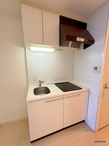 クラウンハイム北心斎橋フラワーコート　仲介手数料無料のキッチン