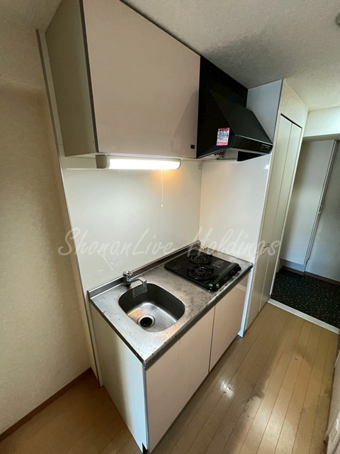 横浜市南区永田東１丁目の賃貸マンションのキッチン|２口コンロ♪