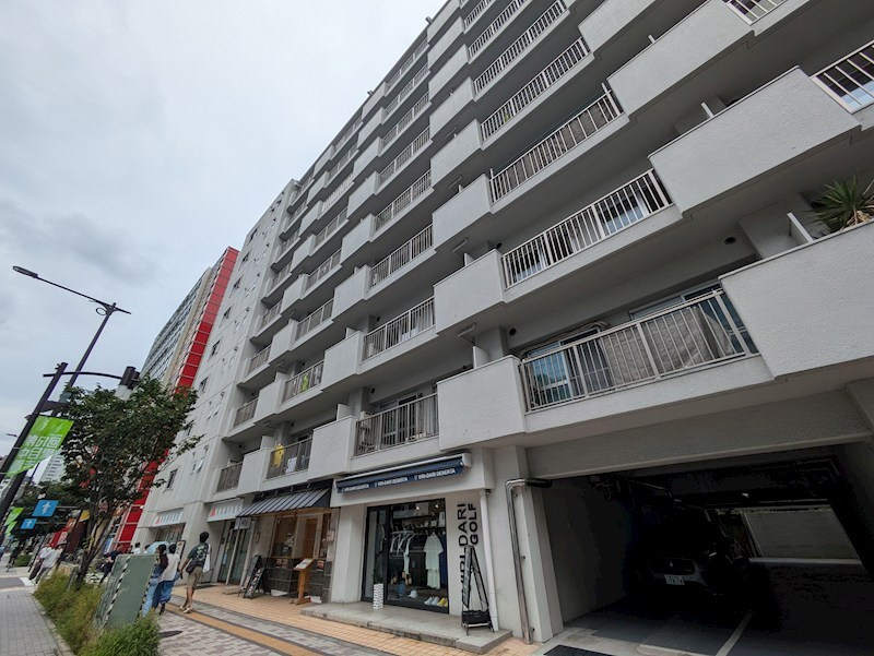 トーア青葉台マンション の外観