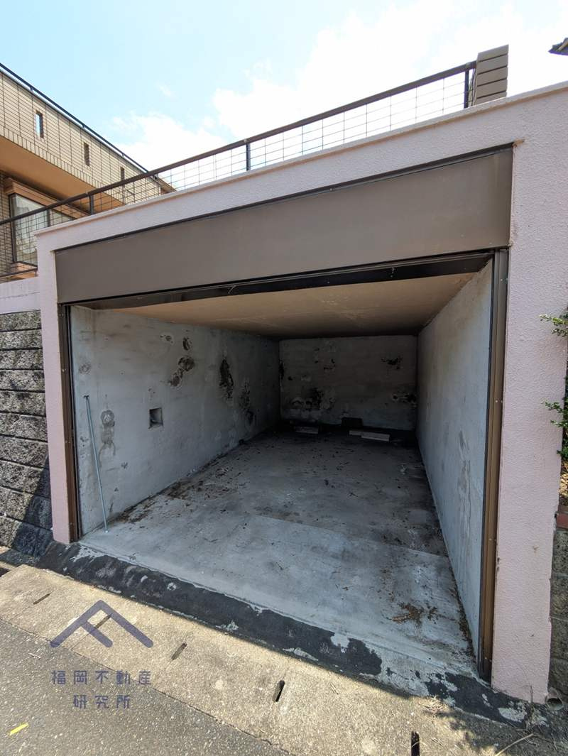 宗像市自由ヶ丘西町戸建ての駐車場