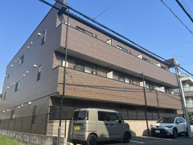 アンプルールフェール江坂の画像