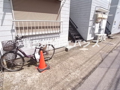 【エントランス】 | ホワイトルーム