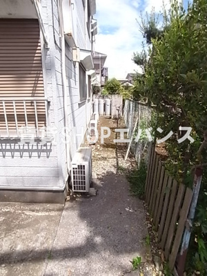  | ホワイトルーム