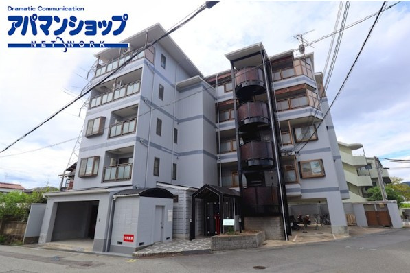 リバーサイド大和小泉