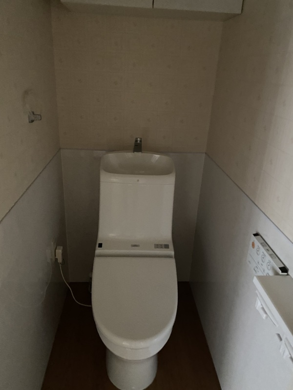 多摩市馬引沢２丁目の賃貸マンションのトイレ|別部屋参考