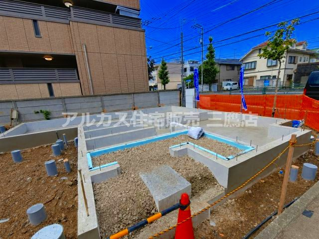 府中市浅間町3丁目 中央線 武蔵小金井駅 新築戸建の前面道路含む現地写真