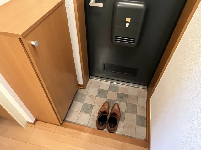 メゾンアイエムの玄関