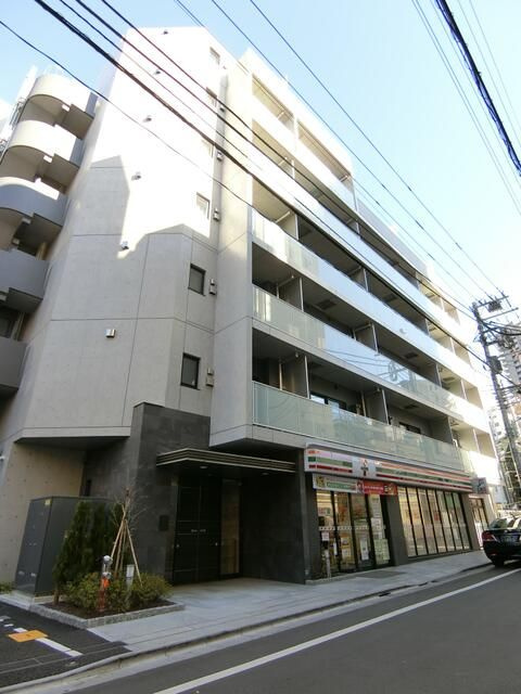 池袋ウエストガーデンの外観