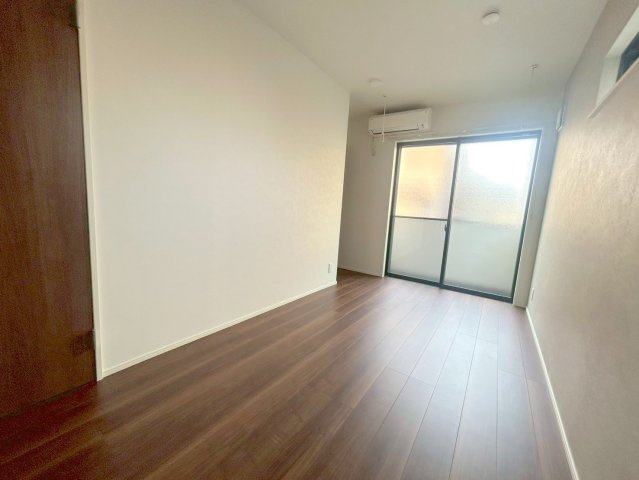 MOVE吹田SOUTHの居間・リビング