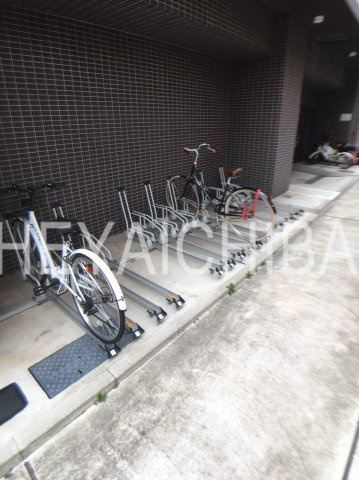 ドゥーエ蔵前のその他|駐輪場