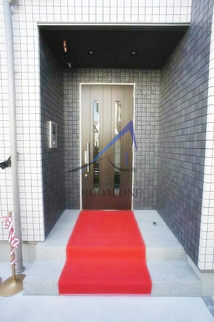 アレグリーアのエントランス|エントランスです。