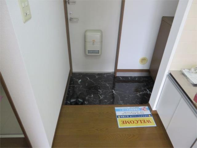 川崎市多摩区登戸のアパートの玄関