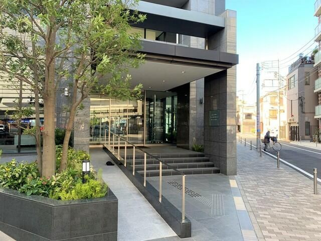 シティタワー池袋ウエストゲートのエントランス