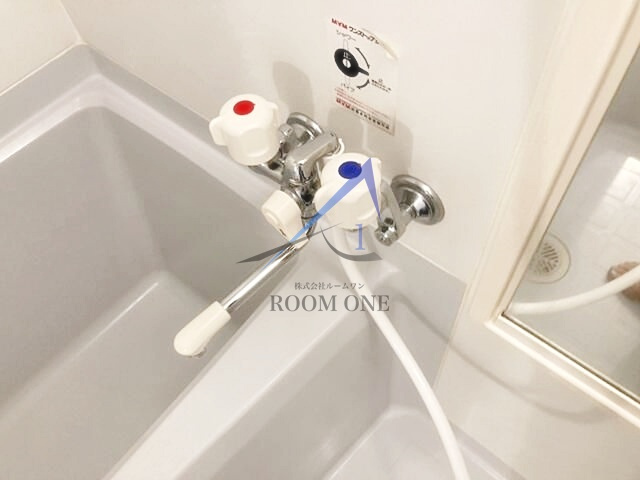 ロンバード柏木の浴室|お風呂です。