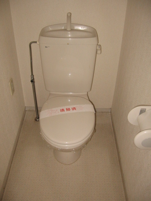【10,000円キャッシュバック対象物件】のトイレ|清潔感のあるトイレです