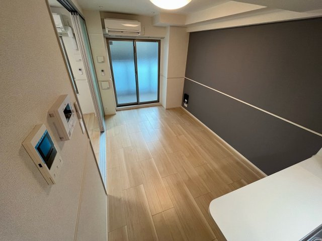 神戸市東灘区深江本町３丁目の賃貸マンションの居間・リビング