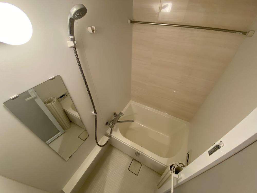 西宮市本町の賃貸マンションの浴室
