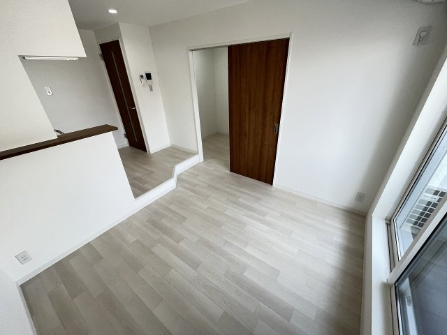 神戸市中央区日暮通５丁目の賃貸マンションの居間・リビング
