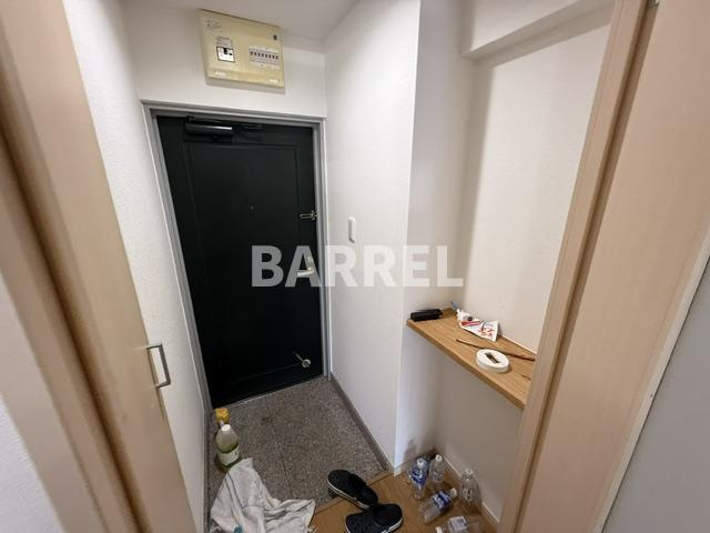 ヨルム稲津の玄関