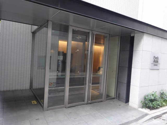 パークアクシス本郷の杜のエントランス