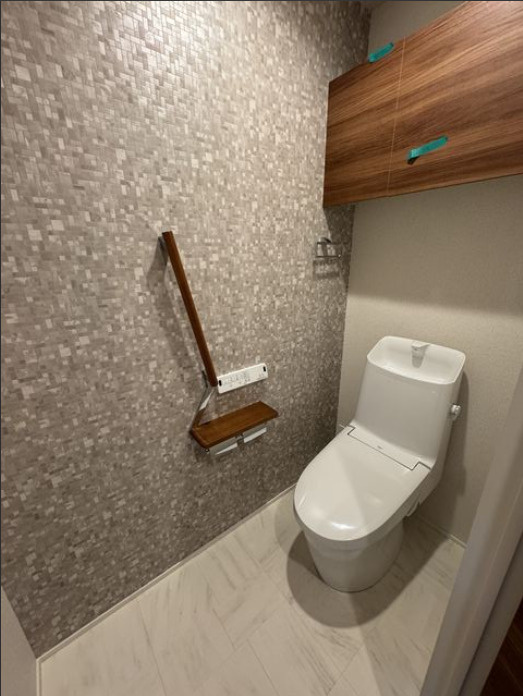 グレースコート柏のトイレ|落ち着いた色調のトイレです