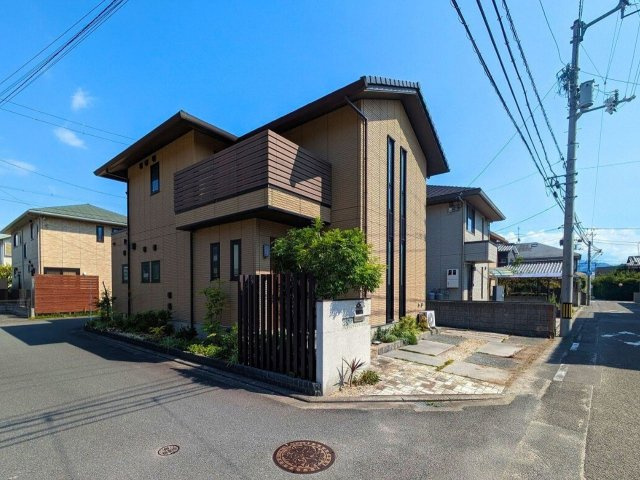 朝生田町3丁目戸建て
