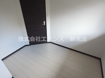 【洋室】 | WEST COURT SOGA（ウエストコートソガ）