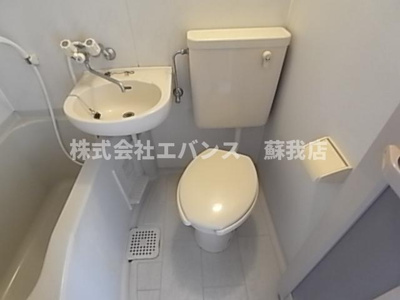 【トイレ】 | 東亜ハーモニー蘇我 | ゆったりとした空間のトイレです