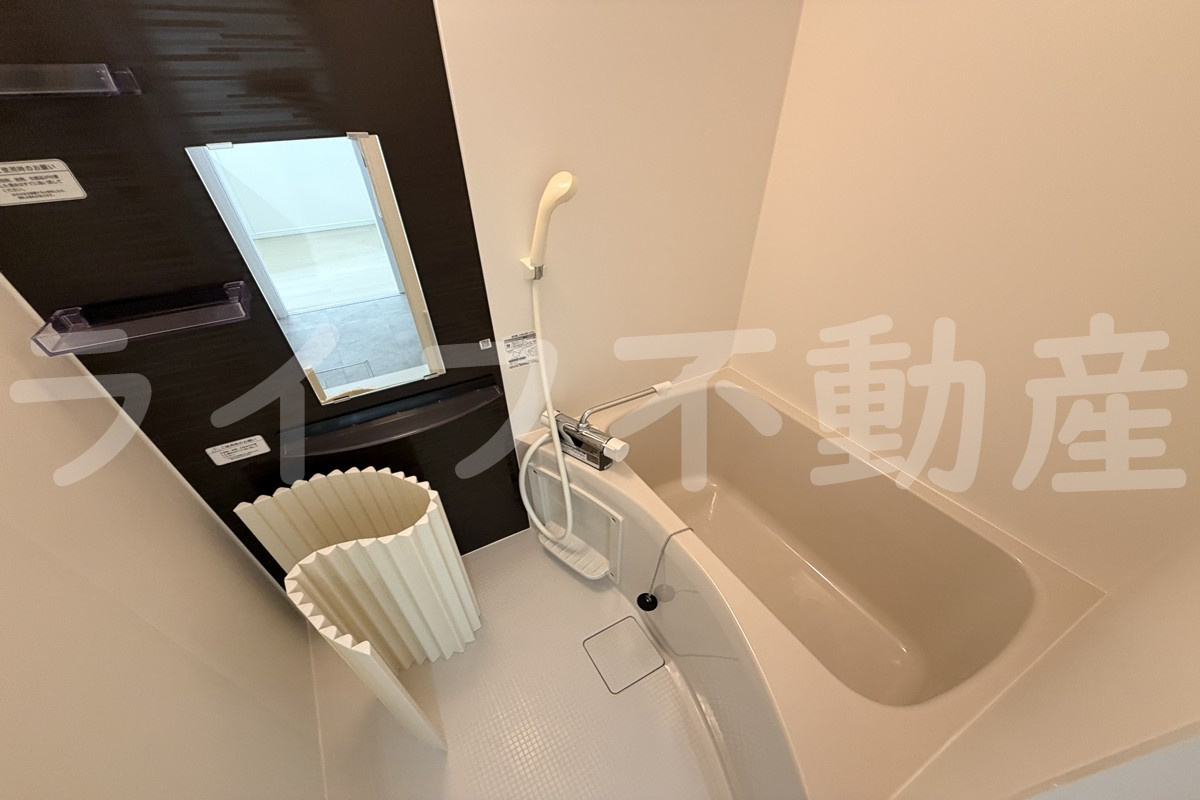 リアフラッツ近大の浴室|コンパクトで使いやすいお風呂です