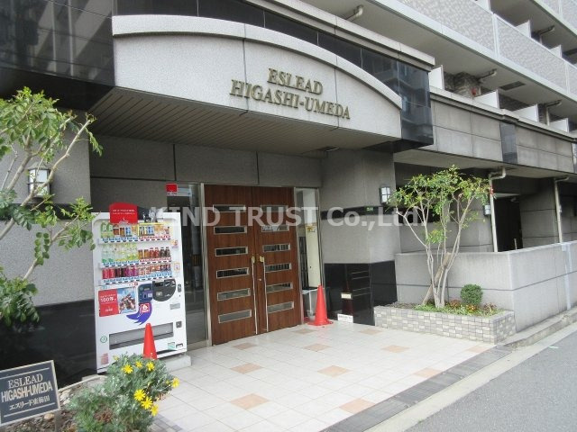 エスリード東梅田のエントランス|落ち着いたエントランスです