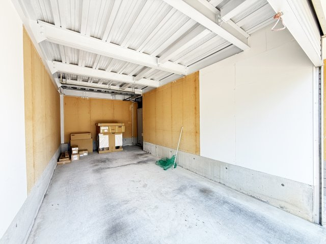 天神町テラスハウスの駐車場