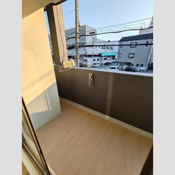インザライフ大阪EAST RESIDENCEのバルコニー