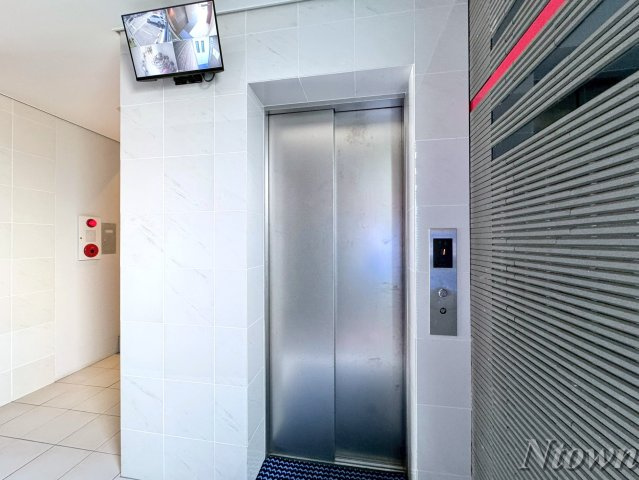 【ロビー】 | スカイホース | 建物の内部です