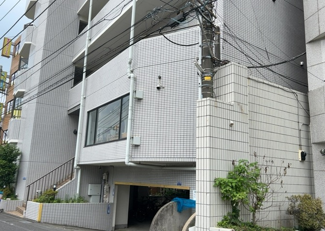 【現況写真】 | クリオ淵野辺参番館 | 景色重視でお家選ぶをするとスーパーが遠い！学校が遠い！など生活をするうえで利便性で困ることもあります。まず一度現地を見学する際に、周辺の施設などがあるかを確認し、暮らし始めた後のことを想像しましょう。
