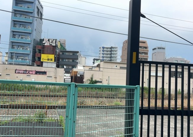 【展望】 | クリオ淵野辺参番館 | 景色重視でお家選ぶをするとスーパーが遠い！学校が遠い！など生活をするうえで利便性で困ることもあります。まず一度現地を見学する際に、周辺の施設などがあるかを確認し、暮らし始めた後のことを想像しましょう。