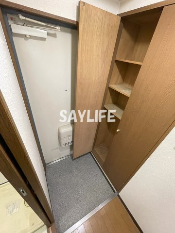 ヴィライイダⅡの玄関