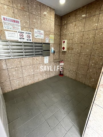 FLAT34深江橋のロビー