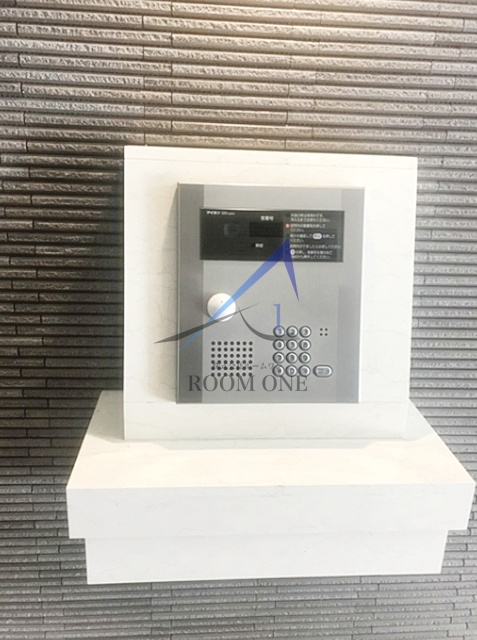 RAFFINE REGALOのセキュリティ|オートロックです。