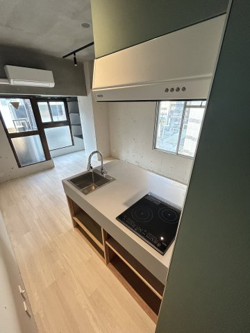 大阪市中央区大手通１丁目の賃貸マンションのキッチン