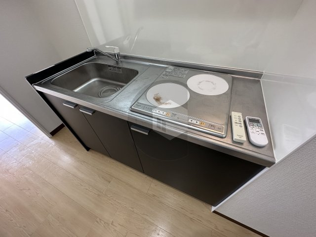 ヴェルドミール小阪のキッチン