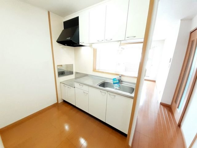 【キッチン】 | 現況優先となります。現地にて間取り・仕様等をお確かめ下さい。