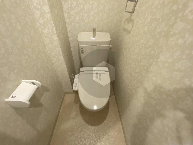 Luxe布施北3のトイレ