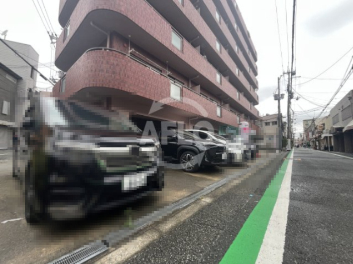 ヴィラエスポアールの駐車場|ヴィラエスポアール　駐車場