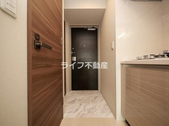 レジュールアッシュ玉造の玄関|毎日通る玄関はこちらです