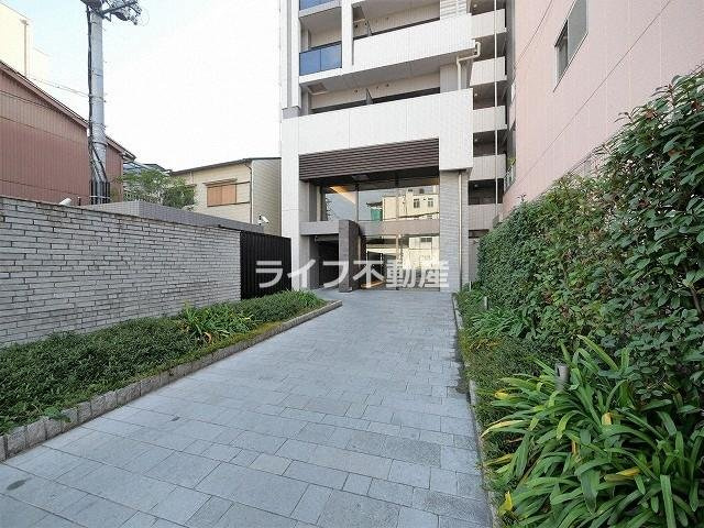 レジュールアッシュ玉造の外観|おしゃれな外観です
