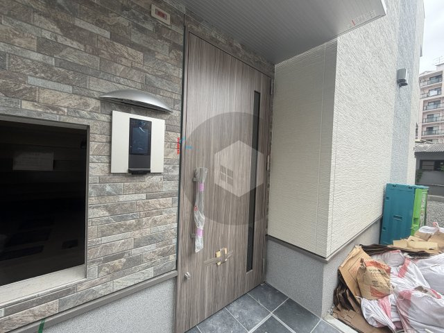 フジパレス高井田6番館のエントランス