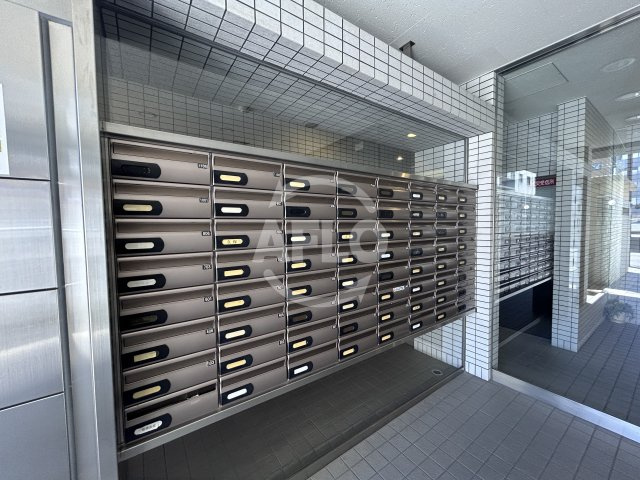 ウィスタリア新北野のその他共用部分|ウィスタリア新北野　メールボックス