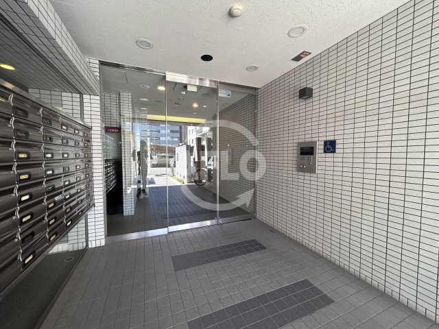 ウィスタリア新北野のエントランス|ウィスタリア新北野　エントランス