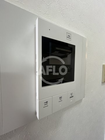 セントロイヤルクラブ新大阪のセキュリティ|インターホン