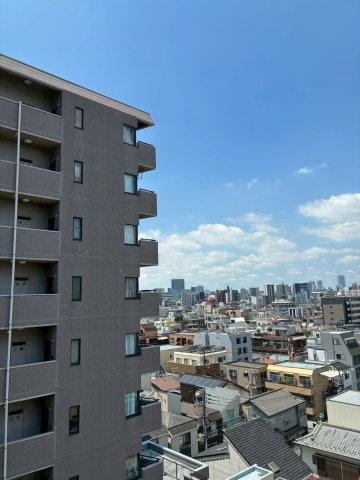 レアライズ西日暮里ノースの外観